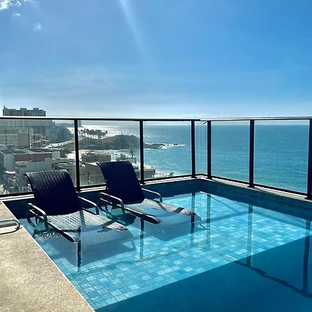 Appartamento Lindo Flat No Farol Da Barra Salvador Esterno foto
