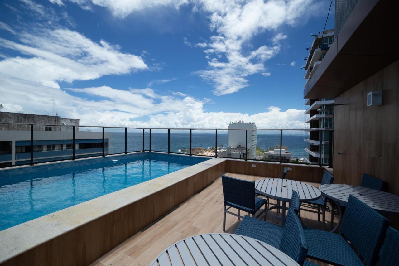 Appartamento Lindo Flat No Farol Da Barra Salvador Esterno foto
